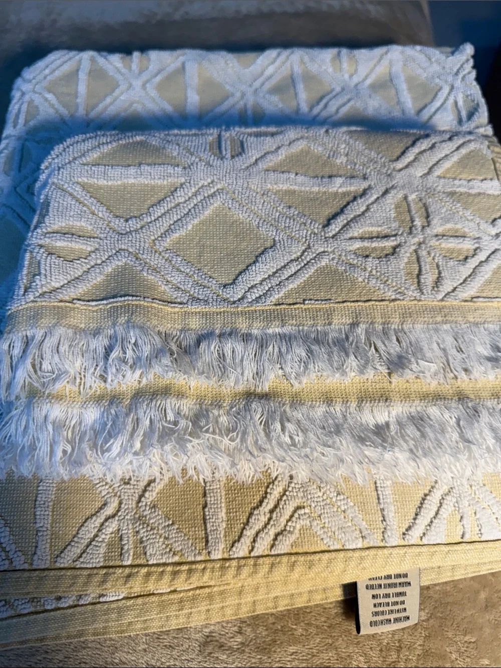 World Market 100%Cotton Textured Diamond Fringe in Cream & White towel set Boho